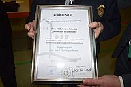 Die Ehrenurkunde